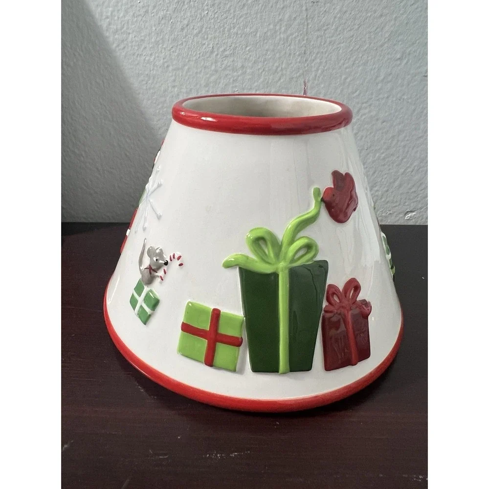 The White Barn Candle Company Christmas Candle Jar Topper - Picture 5 of 7